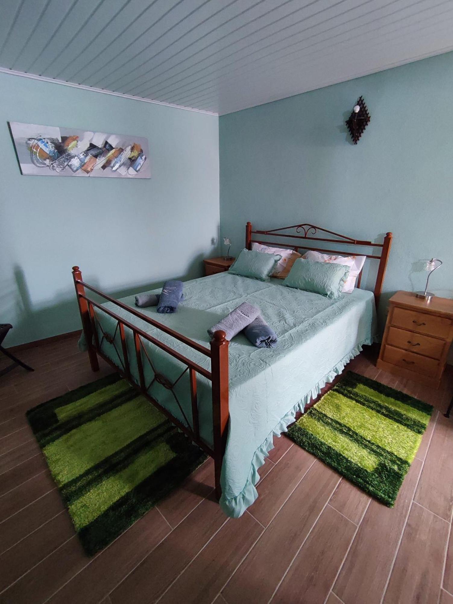 Casa Das Escadinhas 瓦莱德门蒂兹 外观 照片