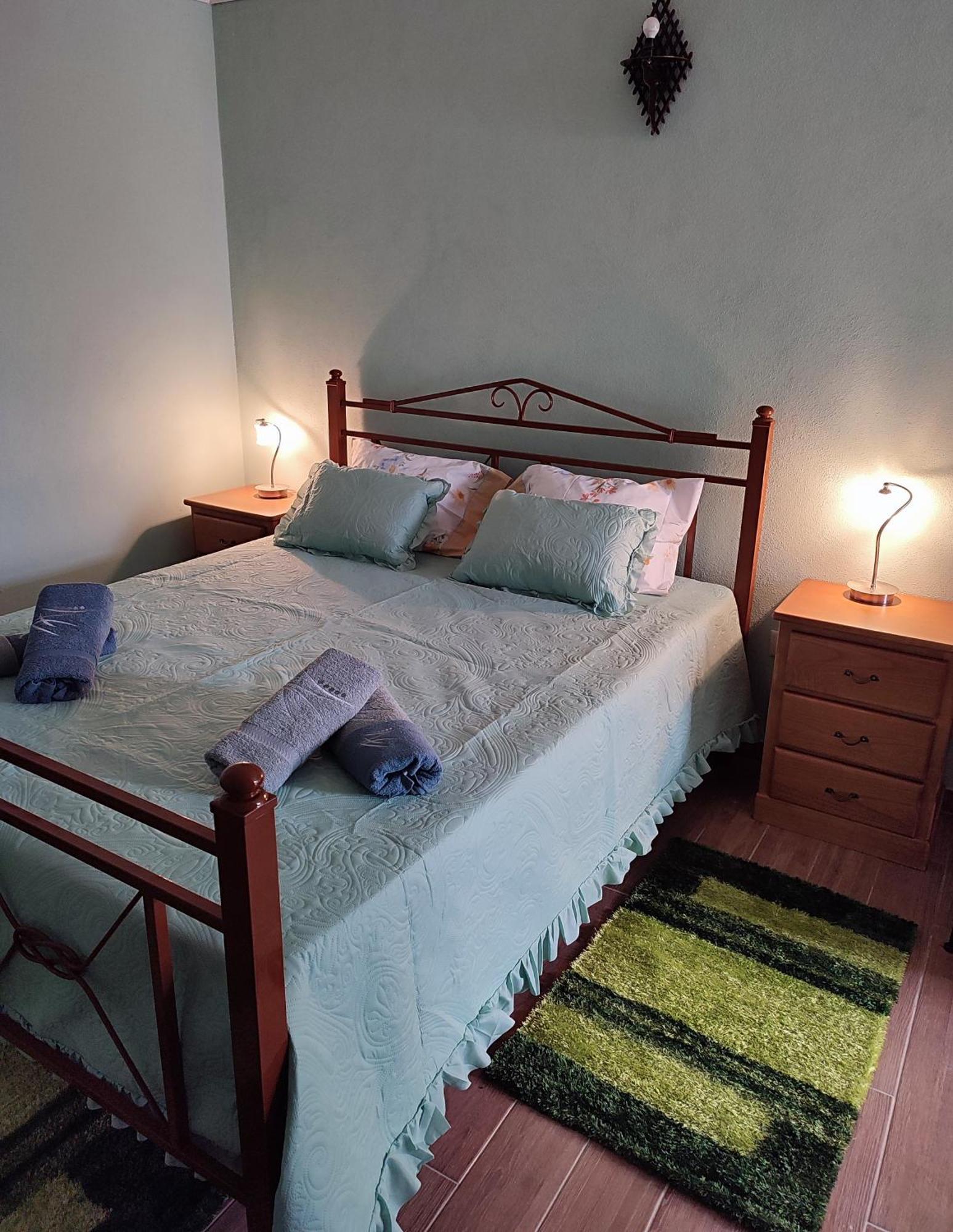 Casa Das Escadinhas 瓦莱德门蒂兹 外观 照片